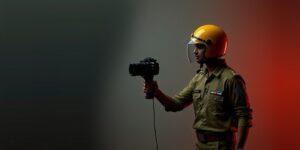 Aligarh-Police-Cracks-Down-on-UPI-Scamsters-Using-Stolen-Mobile-Phonesdata