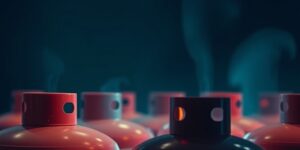 LPG-Booking-Scam-Alert-Be-Cautious-with-Fake-Shortages-Amid-Global-Crisis